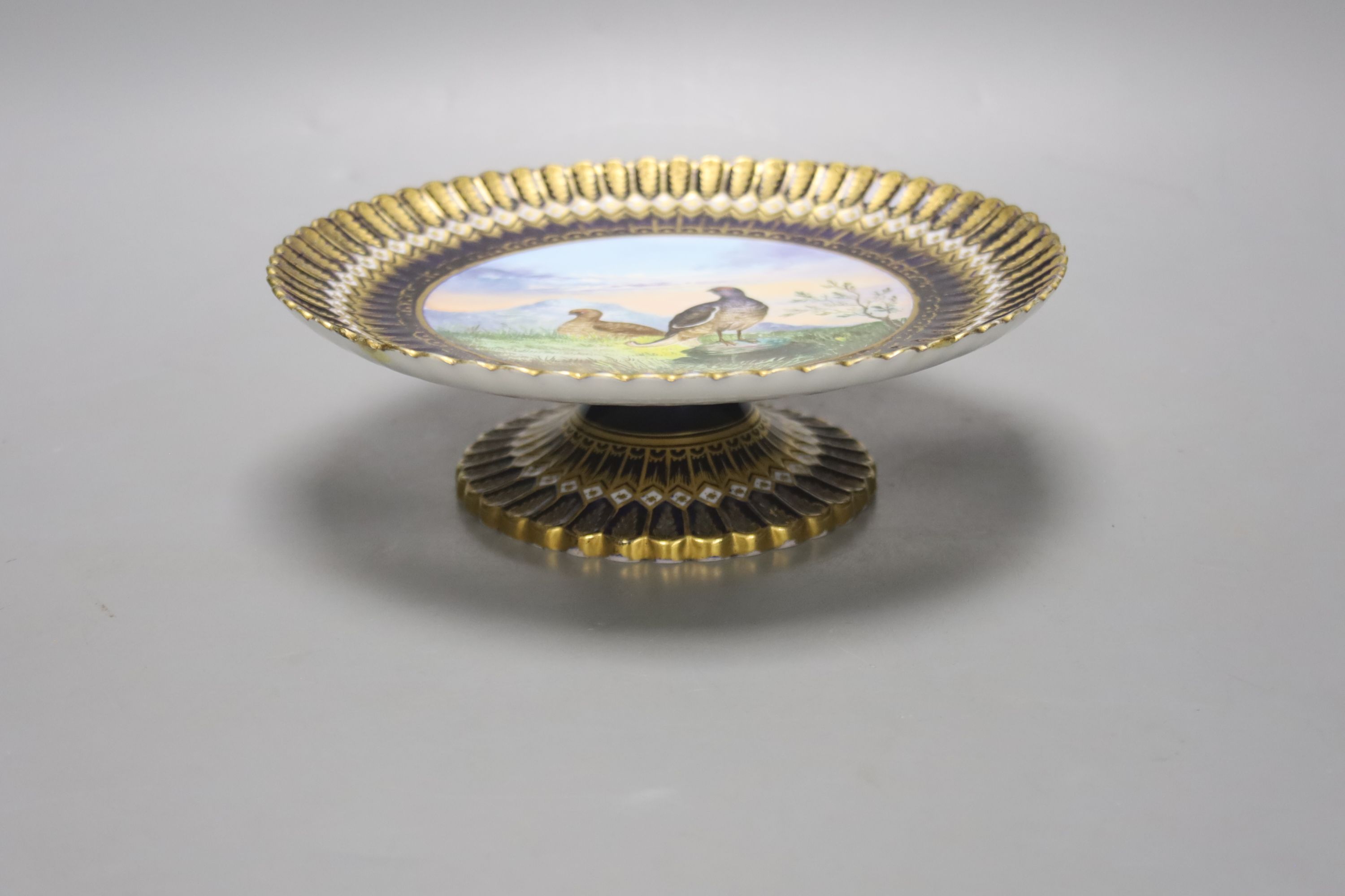 A Copeland pedestal dish, decorated with pheasants, diameter 21cm